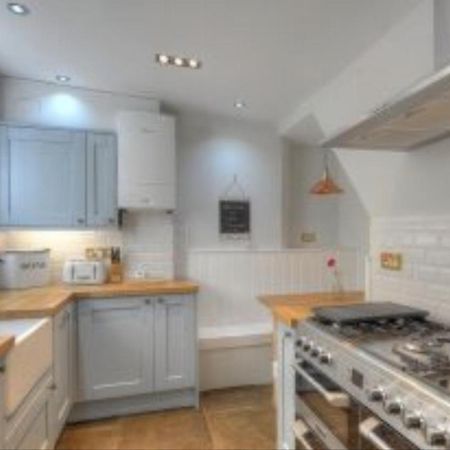 Little Monmouth 4 Bedroom Cottage, Old Town Lyme Regis, Dog Friendly And Parking 外观 照片