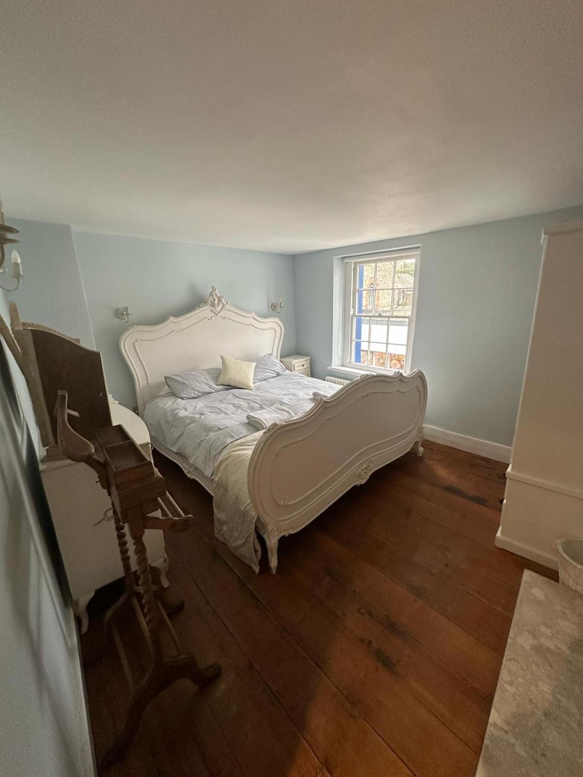 Little Monmouth 4 Bedroom Cottage, Old Town Lyme Regis, Dog Friendly And Parking 外观 照片