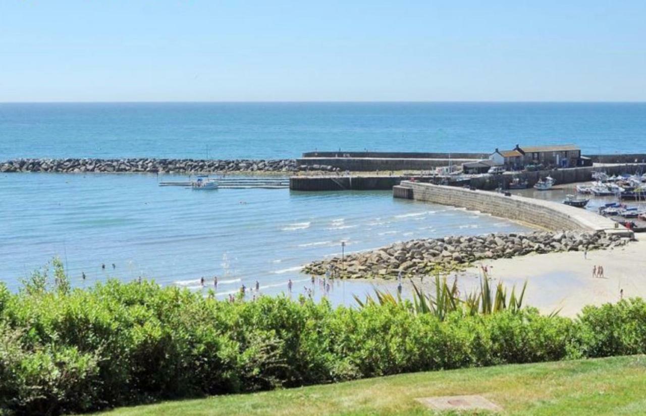 Little Monmouth 4 Bedroom Cottage, Old Town Lyme Regis, Dog Friendly And Parking 外观 照片